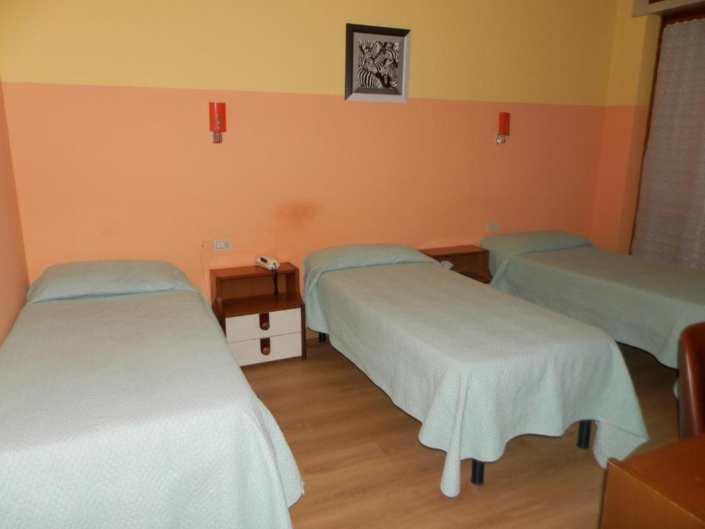 Hotel Motel Europa Domodossola Quarto foto